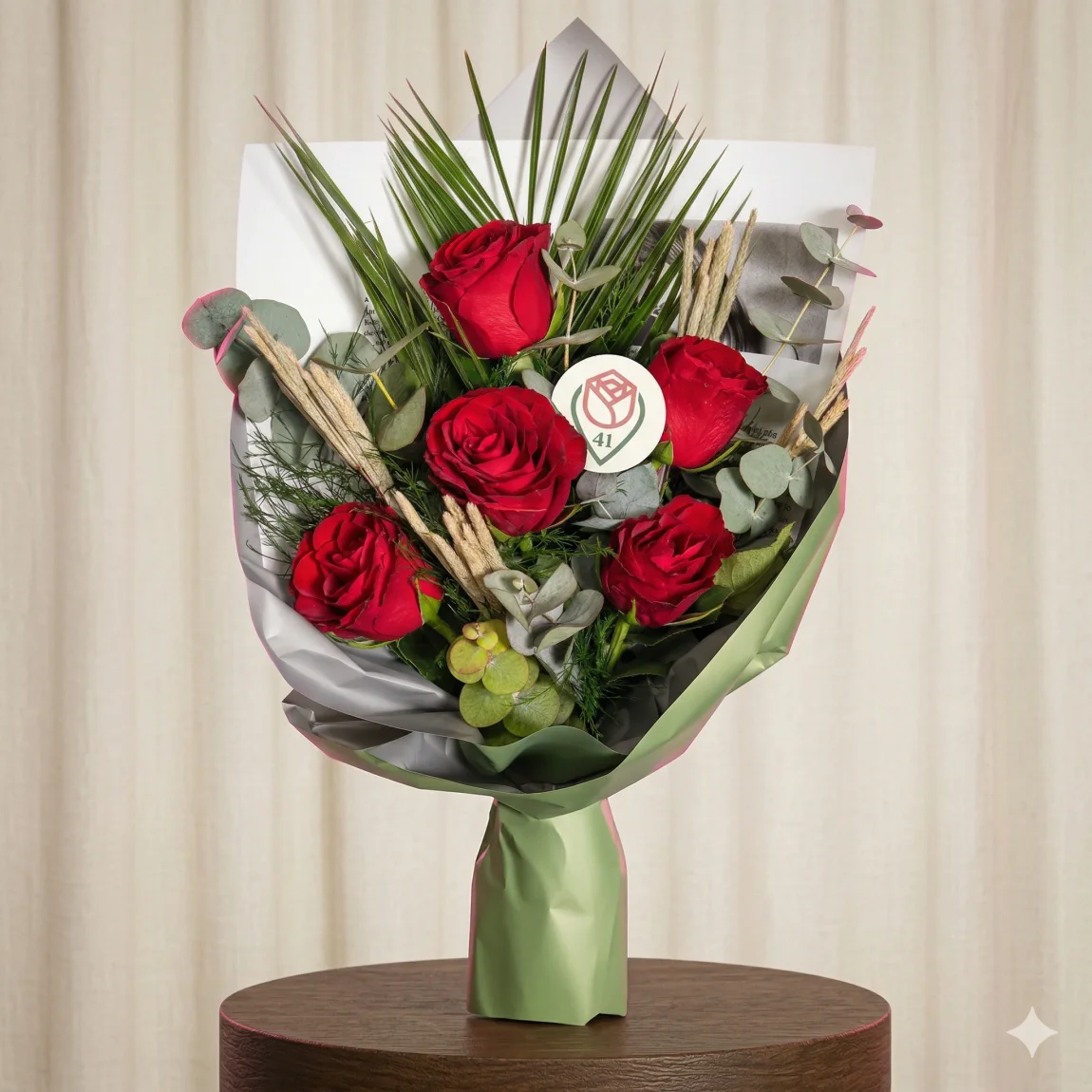 Büyülü Kızıl Gül Buketi