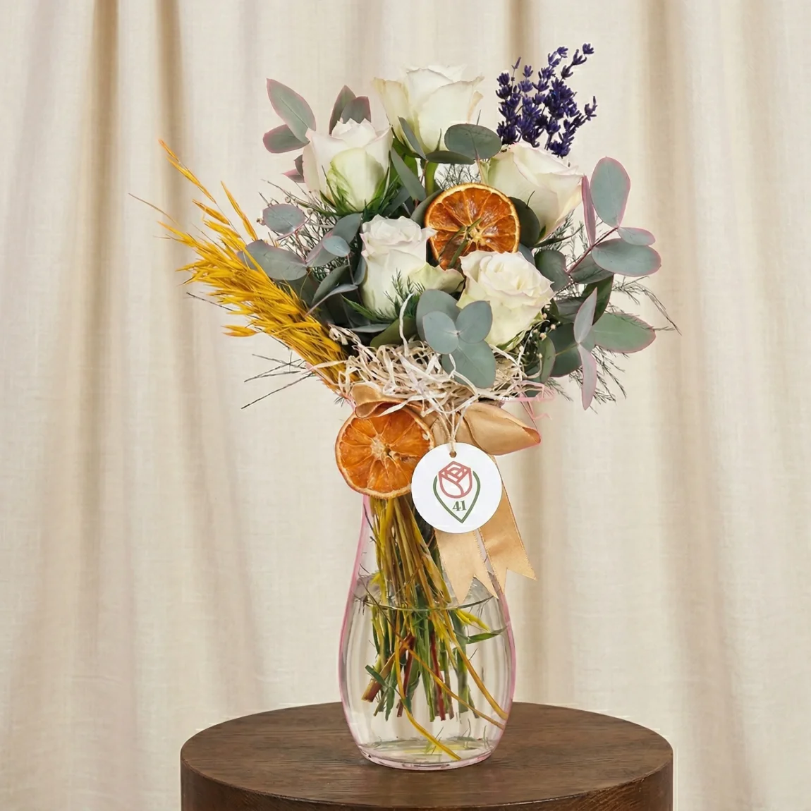 Destansı 5 Beyaz Gül Demeti