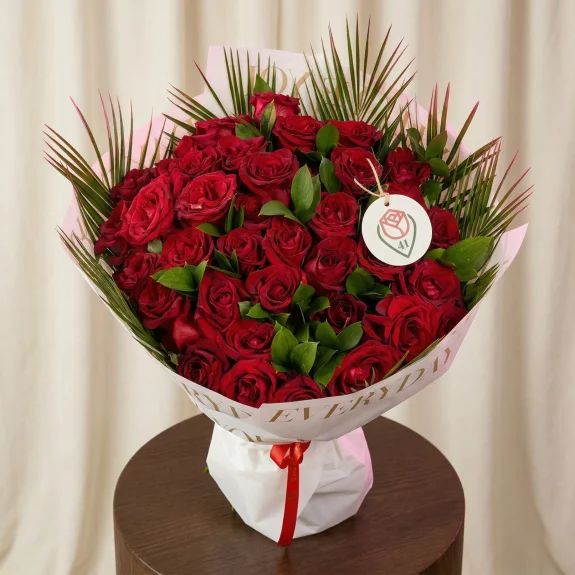 Aşkın Kalbi 41 Kırmızı Gül Buketi