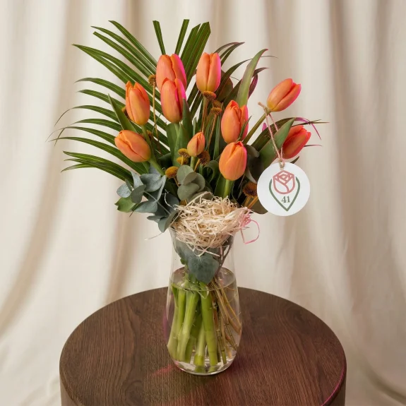 Gün Işığı Turuncu Laleler