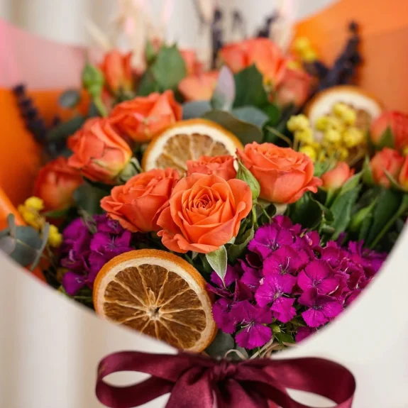 Enerjik Turuncu Gül Buketi