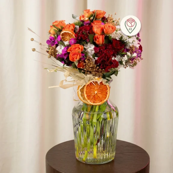 Turuncu Işıltı Buketi