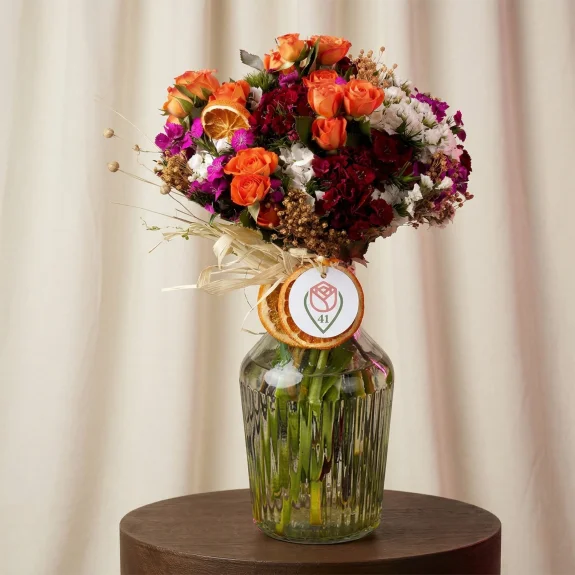 Turuncu Işıltı Buketi