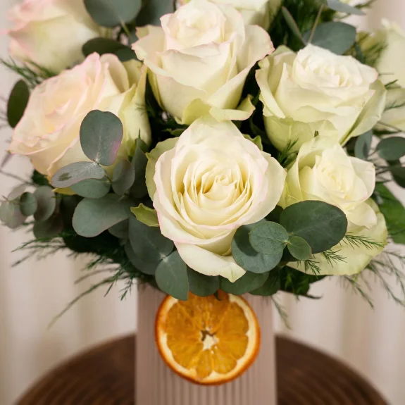 Zarafetin 11 Beyaz Gül Tutkusu